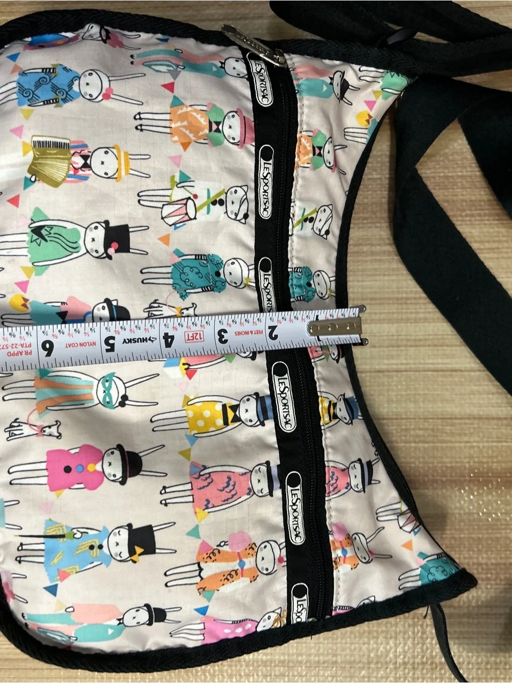 LeSportsac Fifi Lapin Vaudeville Crossbody Hobo Bag [Rare]